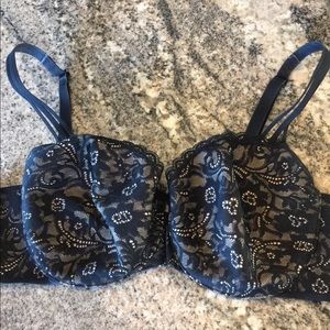 34dd enticing lift balconet